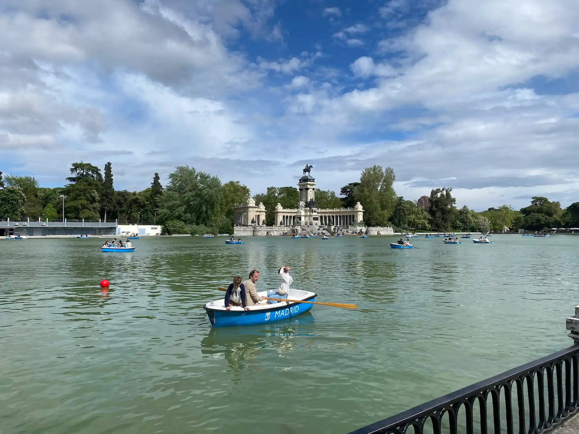 Parque del Buen Retiro view 3